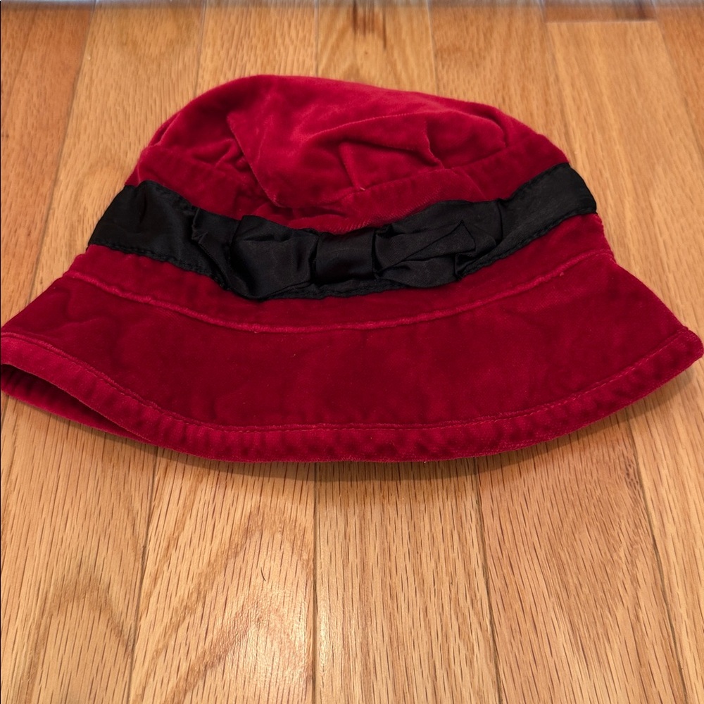 GAP Red Velvet Bucket Hat